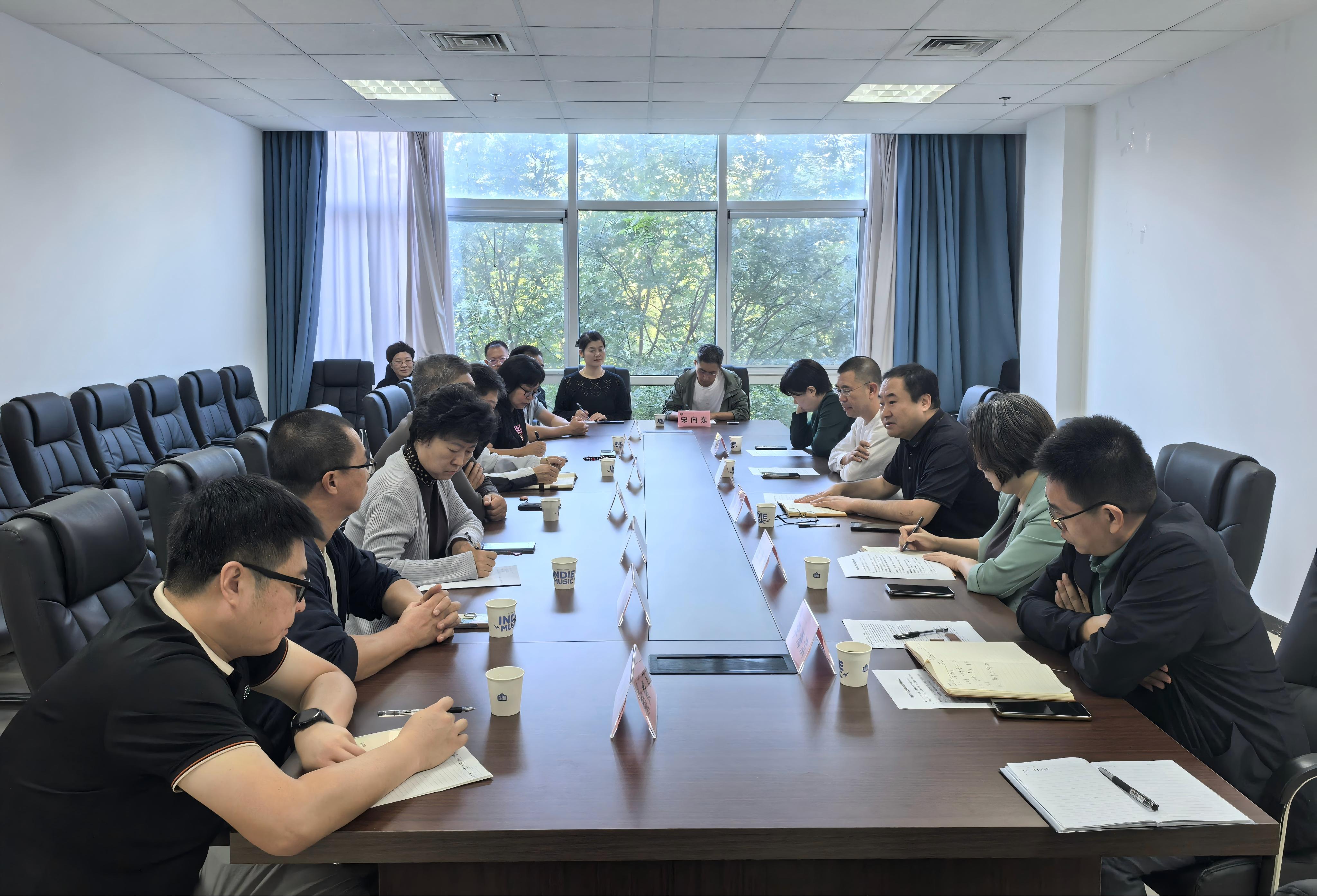 民盟廊坊市委召开社会服务工作推进会(图1) 民盟廊坊市委召开社会服务工作推进会(图1)