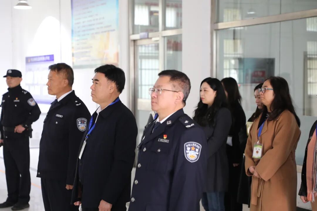 民盟保定市委组织内部监督委员会、机关干部赴保定市反腐倡廉警示教育基地开展警示教育活动(图1)