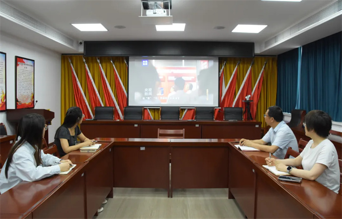 民盟邯郸市委机关开展“学规定、强作风、树形象”主题教育学习活动(图1) 民盟邯郸市委机关开展“学规定、强作风、树形象”主题教育学习活动(图1)