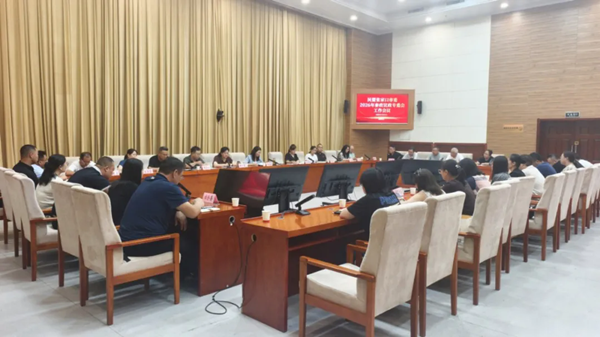 民盟张家口市委会召开参政议政专委会工作会议(图1) 民盟张家口市委会召开参政议政专委会工作会议(图1)