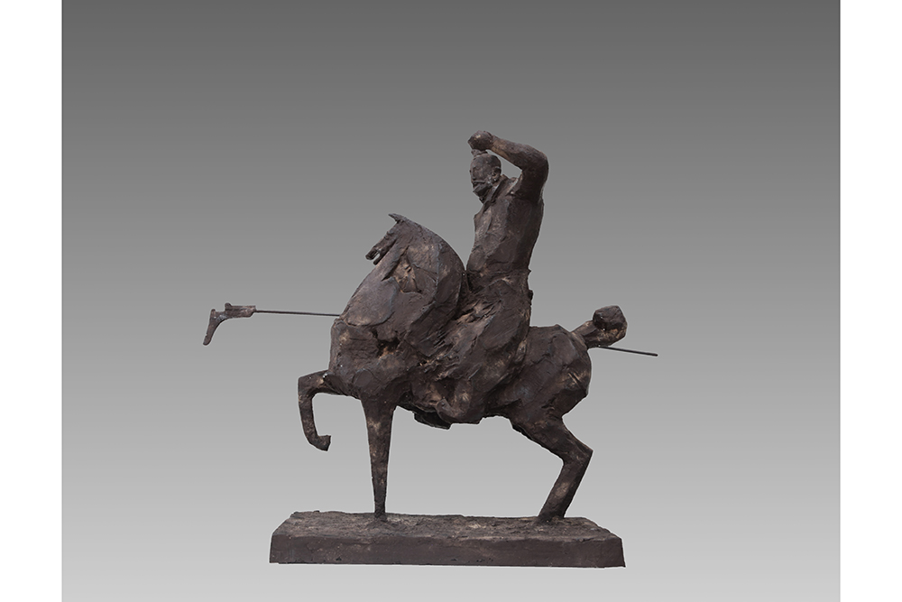 周立正《战已远》雕塑（保定 ）(图1)